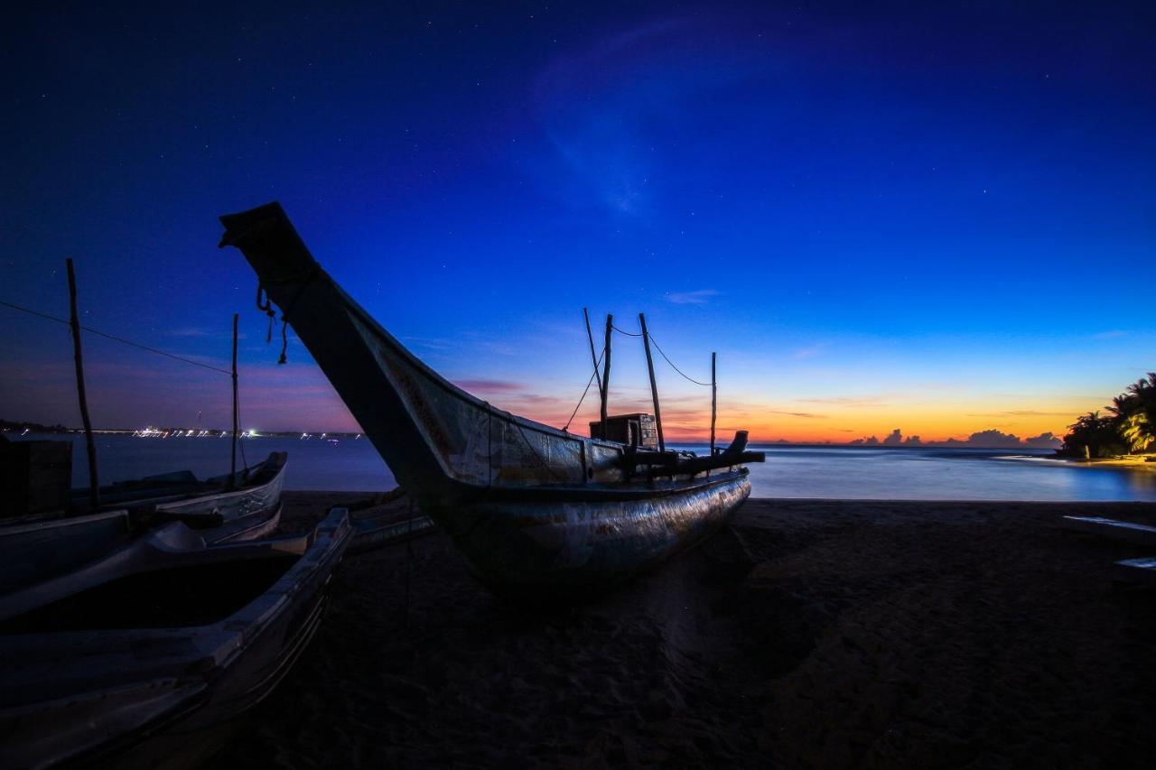Feel The Waves Hotel อารูกัมเบย์ ภายนอก รูปภาพ