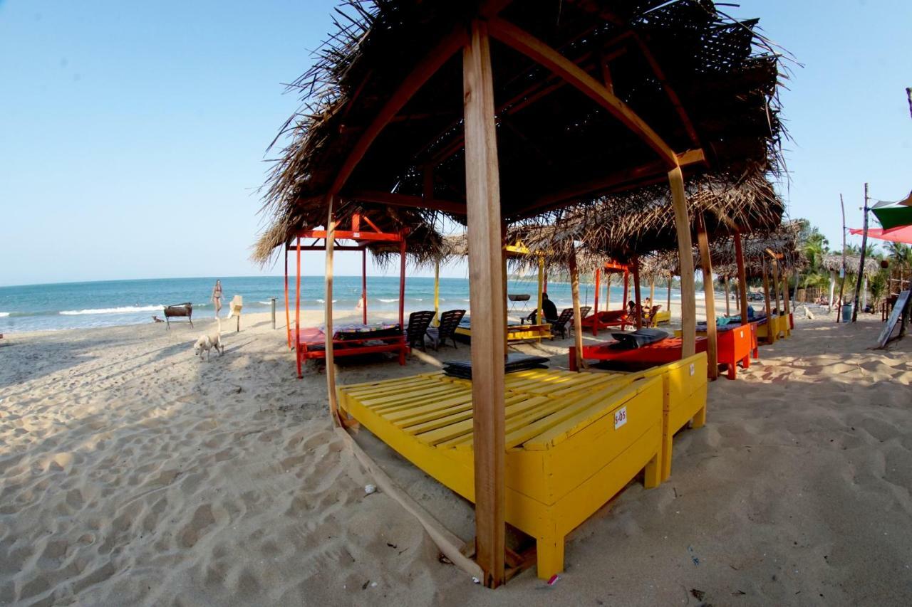 Feel The Waves Hotel อารูกัมเบย์ ภายนอก รูปภาพ